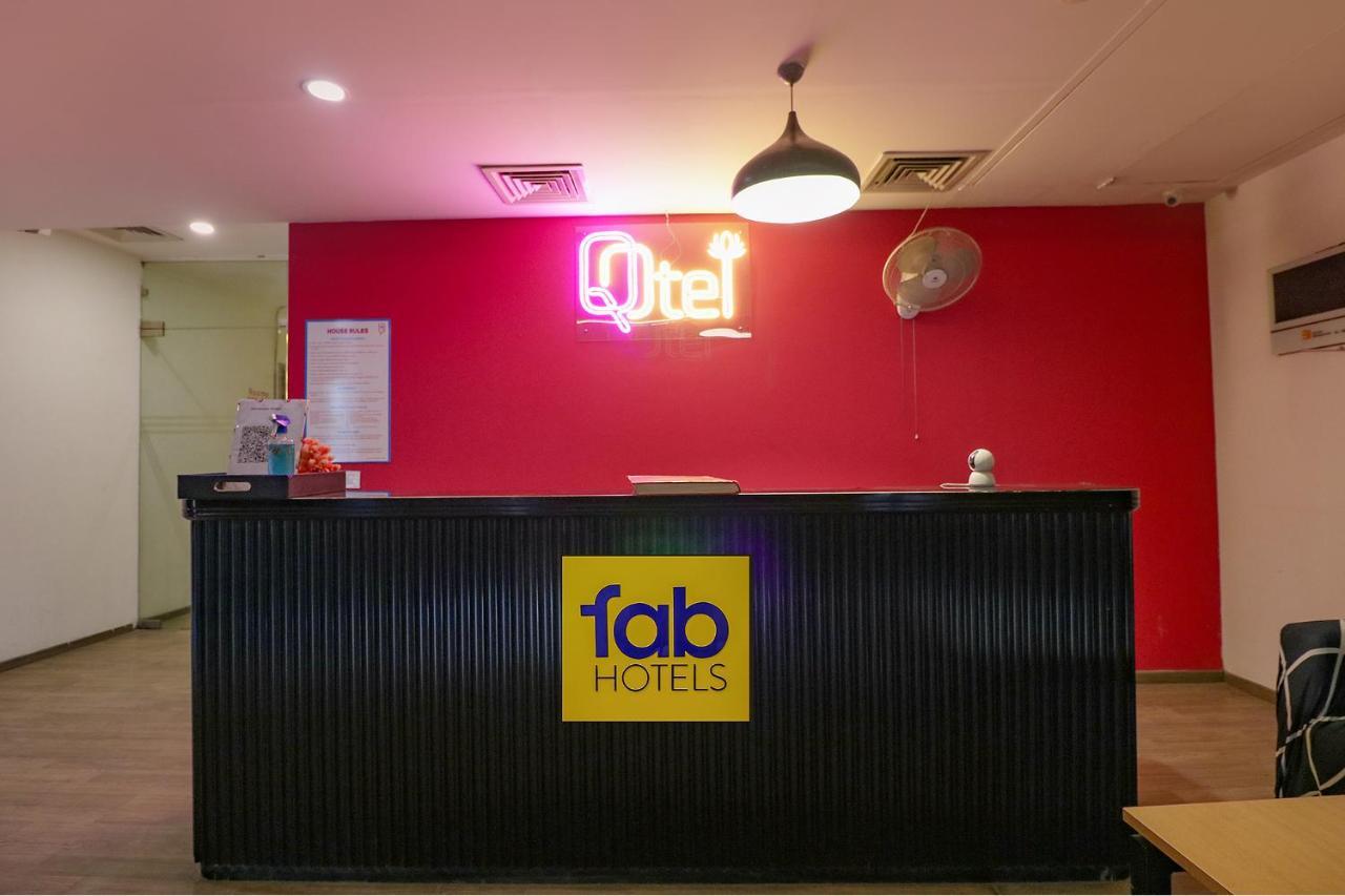 ניו דלהי Fabhotel Chattarpur Enclave מראה חיצוני תמונה